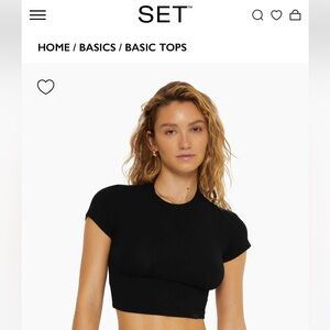 SET ACTIVE “Form Crop” Onyx/Black, size small